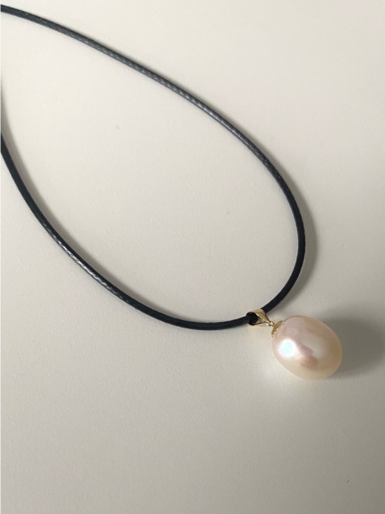 18K Yellow Gold Pearl Pendant Necklace - Picture 3 of 8